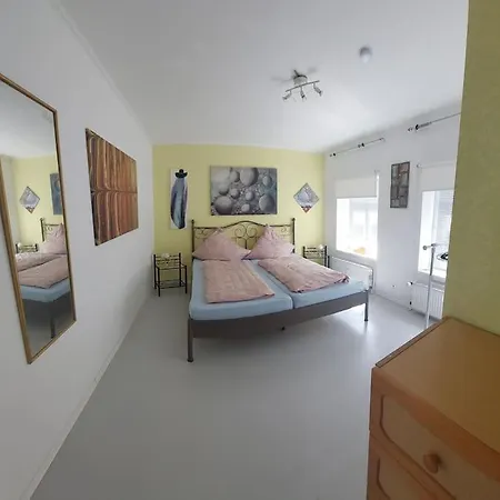 Wo Fledermaus Fliegt Apartament